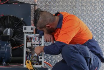 What-to-look-for-in-a-commercial-refrigeration-mechanic What-to-look-for-in-a-commercial-refrigeration-mechanic